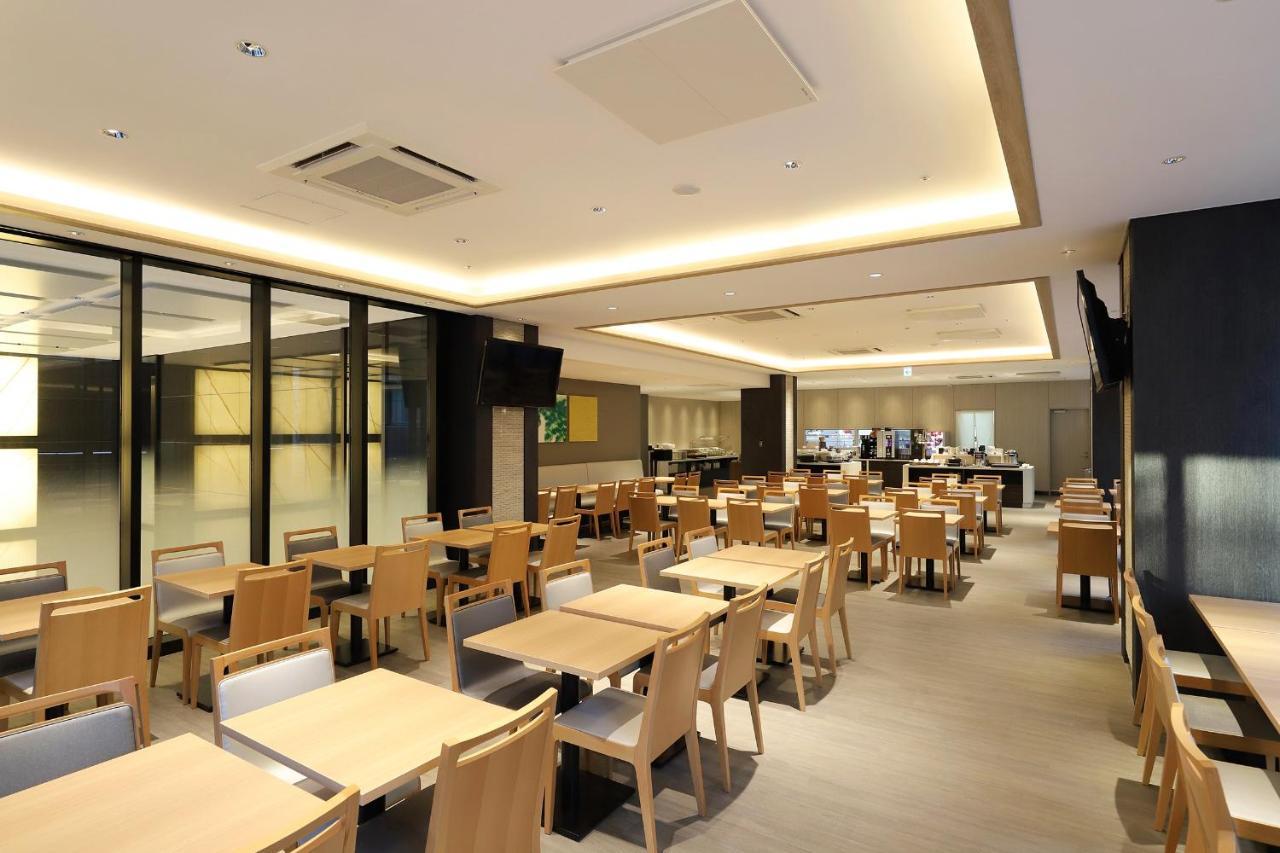Hotel Smile Premium Higashishinsaibashi Ōsaka
